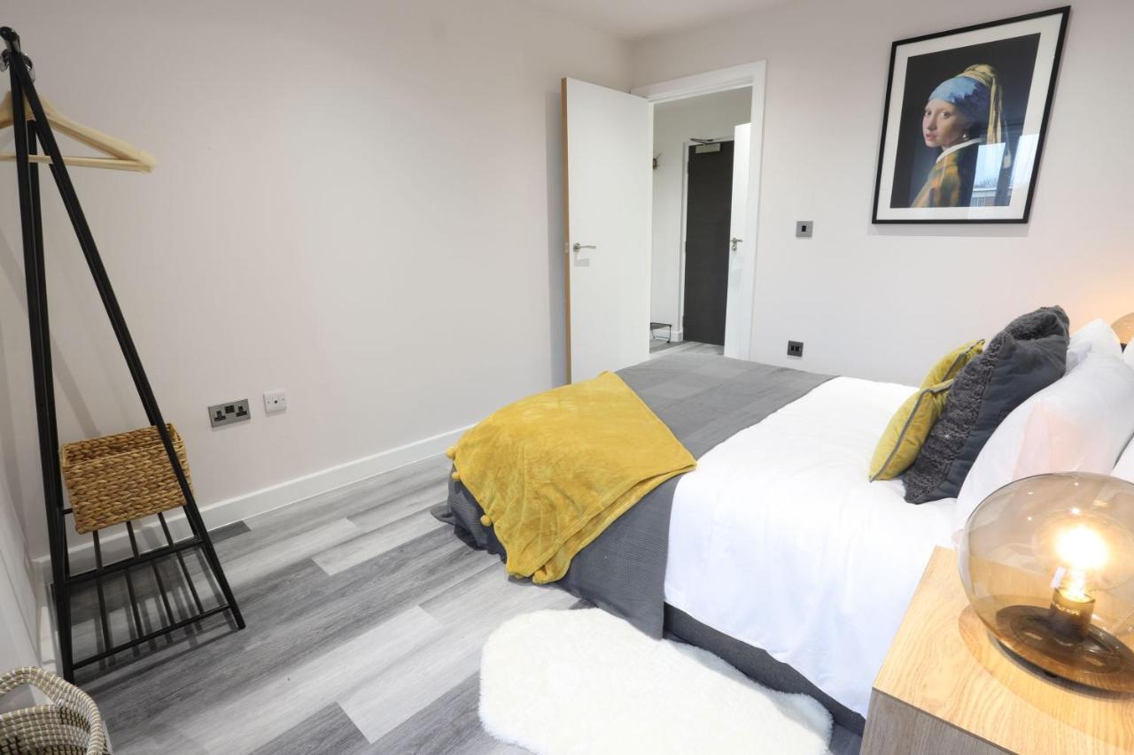 Birmingham Necairport Interchange Shortstay Homebase Eksteriør billede