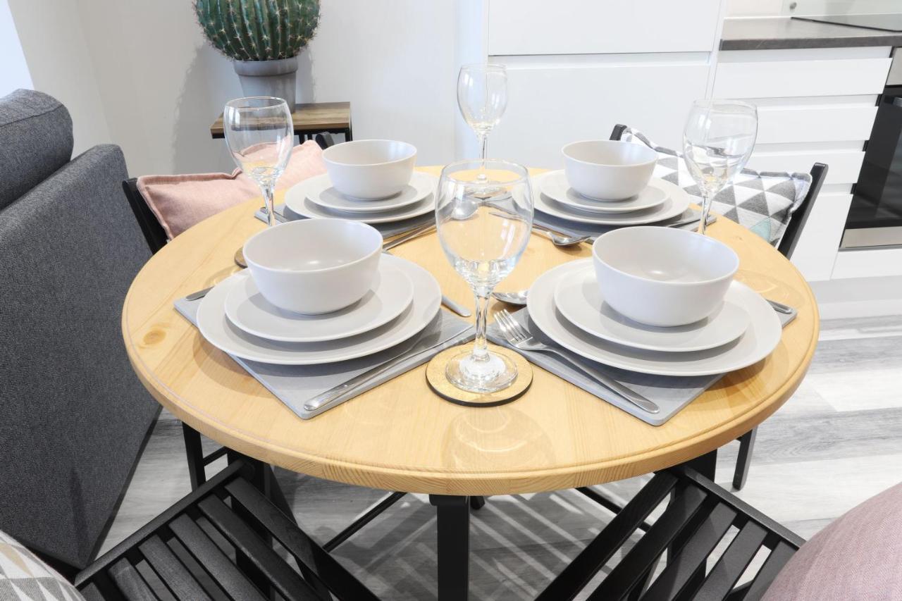 Birmingham Necairport Interchange Shortstay Homebase Eksteriør billede
