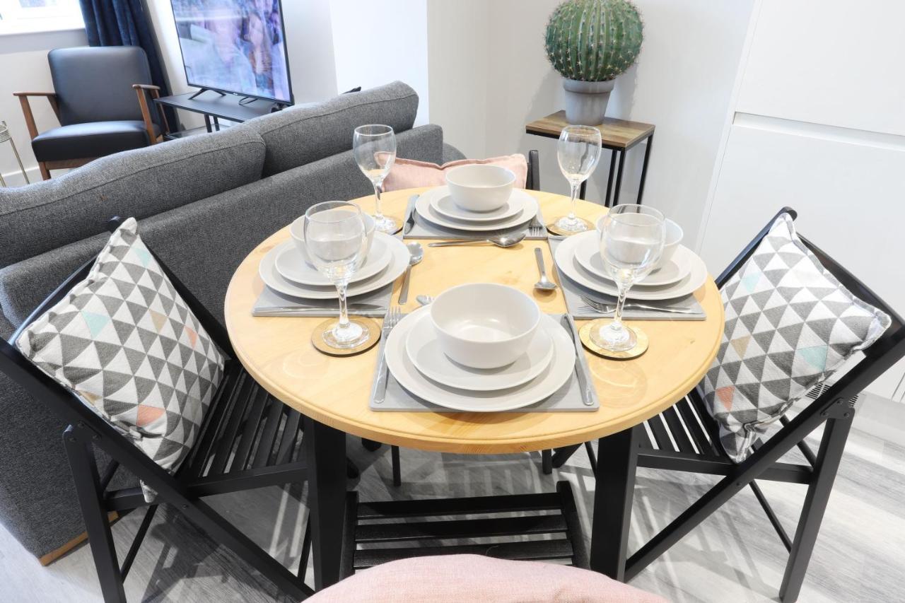 Birmingham Necairport Interchange Shortstay Homebase Eksteriør billede